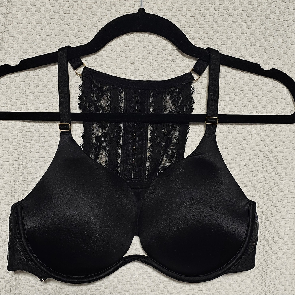 Victoria's Secret Plunge Bra